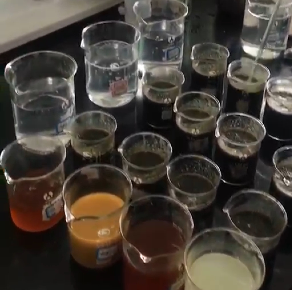 用聚丙烯酰胺聚合氯化鋁做各種水處理實驗